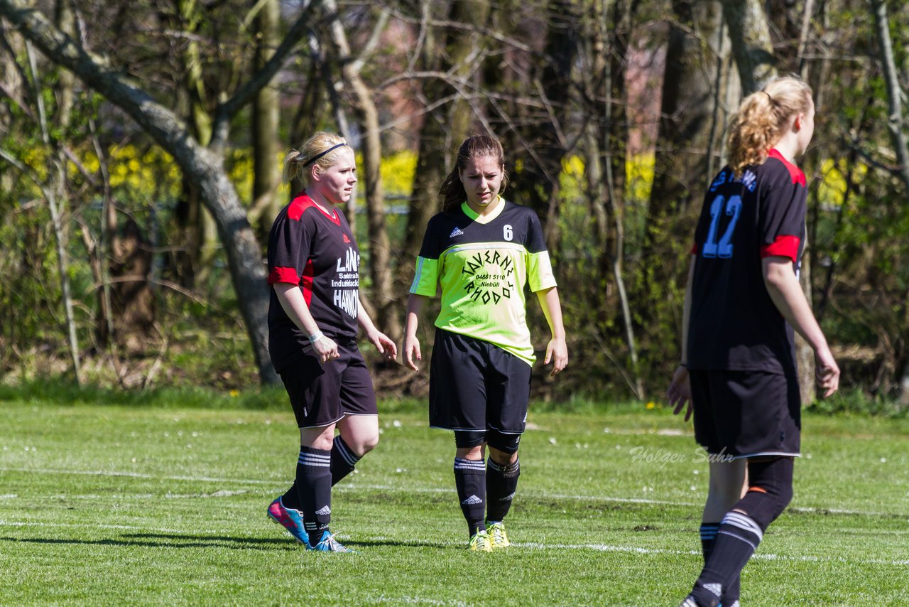 Bild 210 - Frauen SV Frisia 03 Risum Lindholm - Heider SV : Ergebnis: 8:0